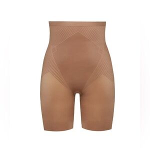 SPANX Invisible Shaping High-Waisted Mid-Thigh Short - S